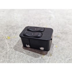 MANDO ELEVALUNAS DELANTERO IZQUIERDO 13363201 