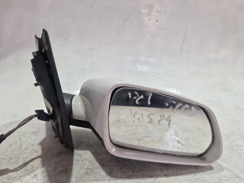 Recambio de retrovisor derecho para volkswagen polo iv (9n_, 9a_) 1.4 tdi referencia OEM IAM 857502CHBA  