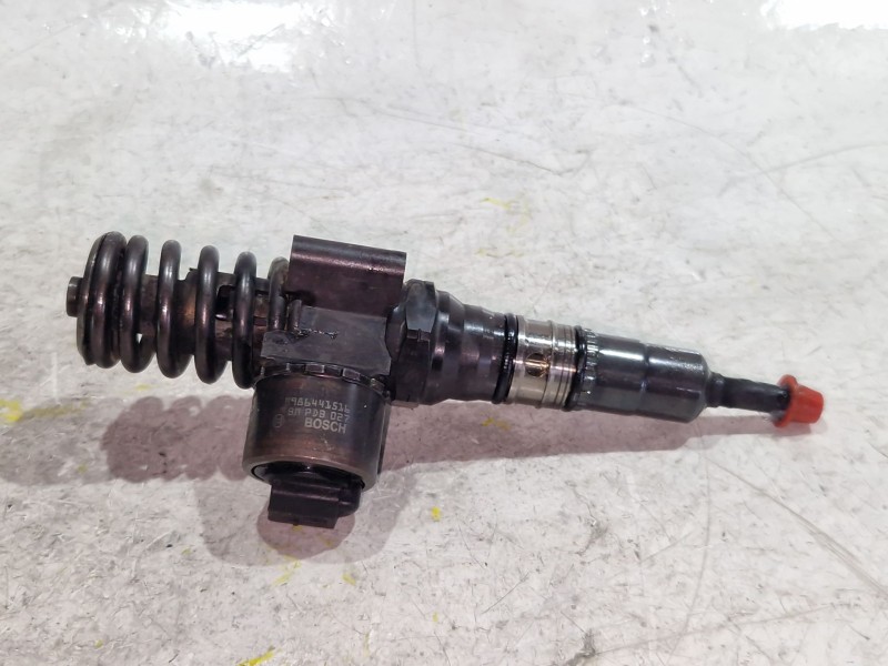 Recambio de inyector para audi a4 b7 (8ec) 2.0 tdi 16v referencia OEM IAM 0986441516  