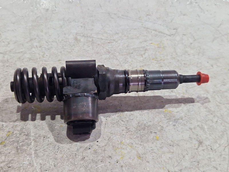 Recambio de inyector para audi a4 b7 (8ec) 2.0 tdi 16v referencia OEM IAM 0986441516  