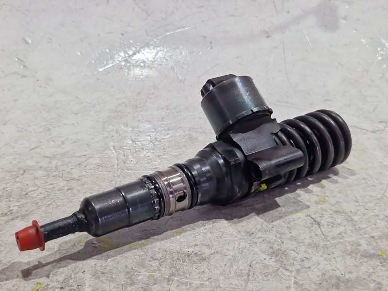 Recambio de inyector para audi a4 b7 (8ec) 2.0 tdi 16v referencia OEM IAM 0986441516  