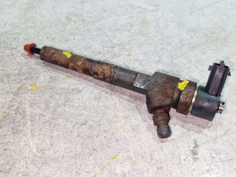 Recambio de inyector para fiat ii bravo (198)(2007) 1.6 d multijet referencia OEM IAM 0445110300  