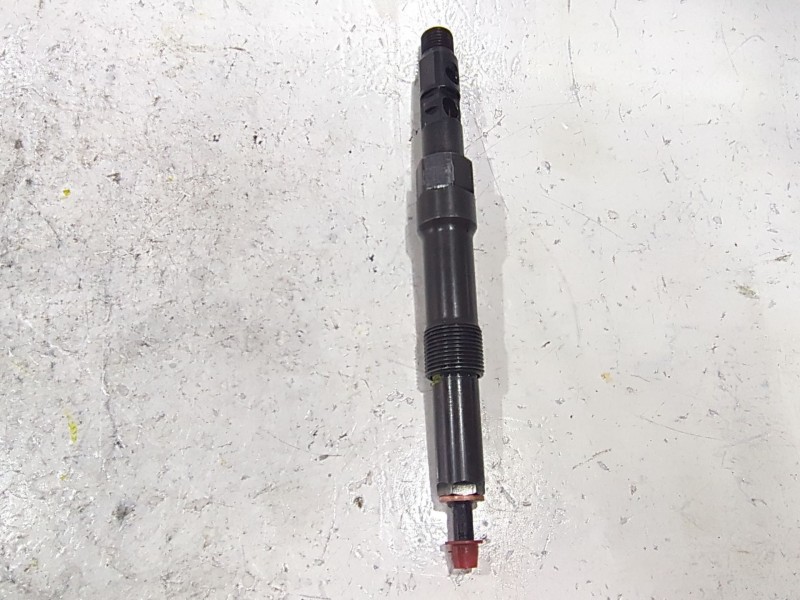 Recambio de inyector para ford mondeo iii sedán (b4y) 2.0 tdci referencia OEM IAM 3S7Q9K546BB  