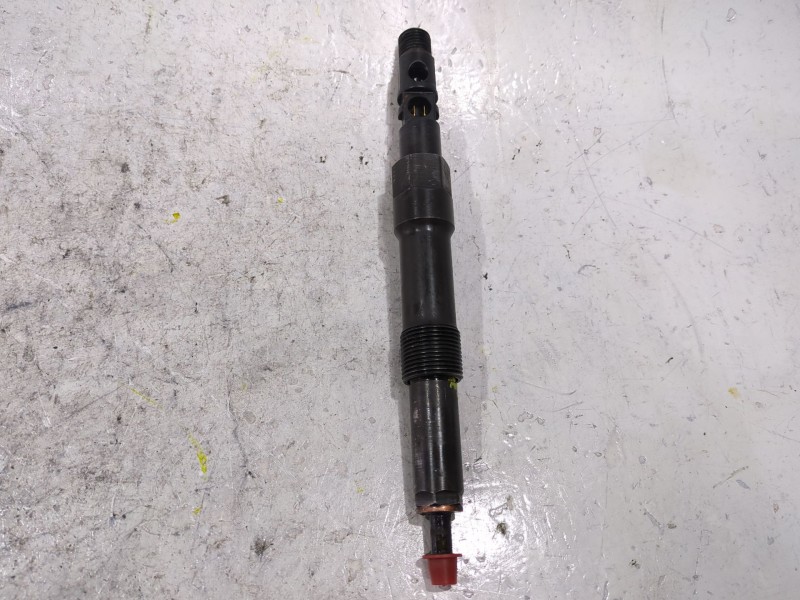 Recambio de inyector para ford mondeo iii sedán (b4y) 2.0 tdci referencia OEM IAM 3S7Q9K546BB  