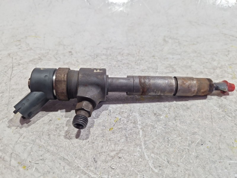Recambio de inyector para fiat bravo ii (198_) 1.9 d multijet (198axd1a) referencia OEM IAM 0445110276  