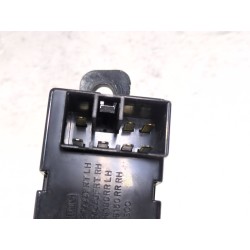 Recambio de mando elevalunas delantero derecho para hyundai lantra ii (j-2) 1.6 16v referencia OEM IAM 9368029000  