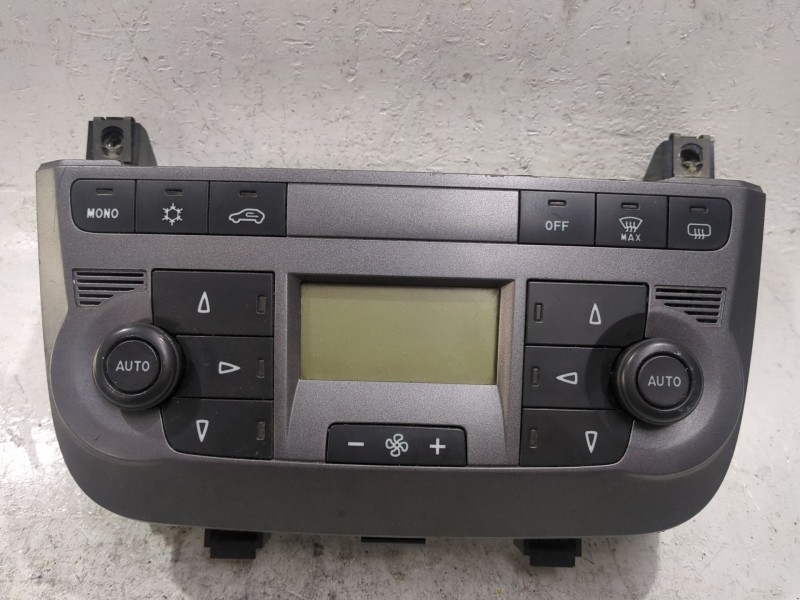 Recambio de mando climatizador para fiat iii punto (199)(2012) 1.3 referencia OEM IAM 735419793  
