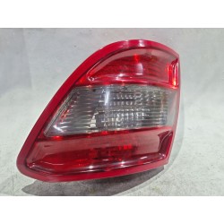 PILOTO TRASERO DERECHO 2048203864 