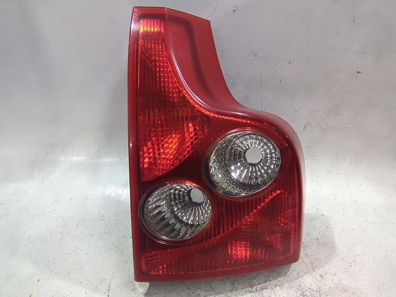 Recambio de piloto trasero derecho para volvo xc90 i (275) d5 awd referencia OEM IAM 157634  