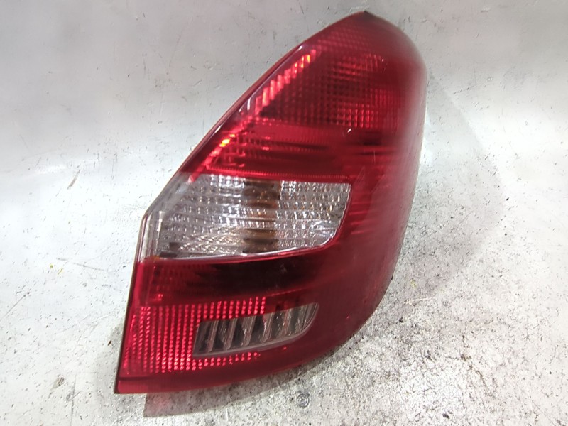 Recambio de piloto trasero derecho para skoda fabia (5j2)(2007) 1.2 referencia OEM IAM 5J6945096  