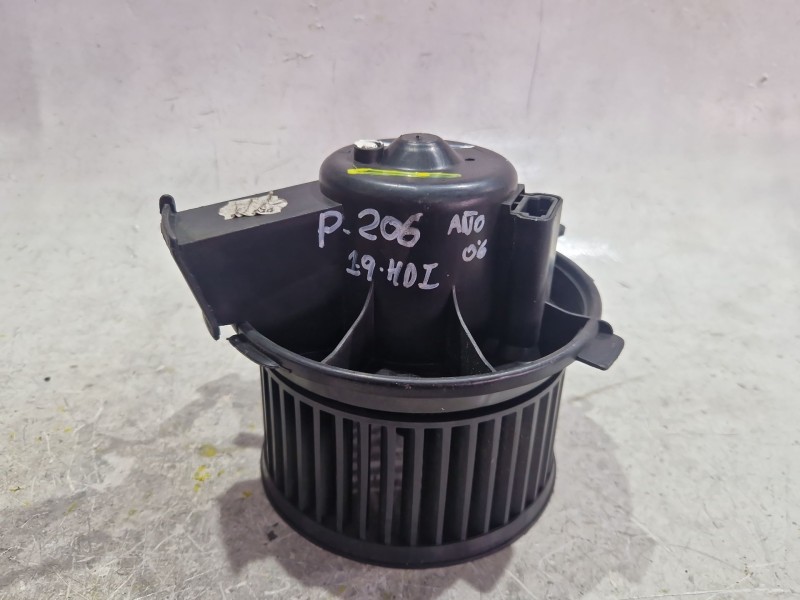 Recambio de motor calefaccion para peugeot 206 (1998) 1.9 d referencia OEM IAM PPTD20  