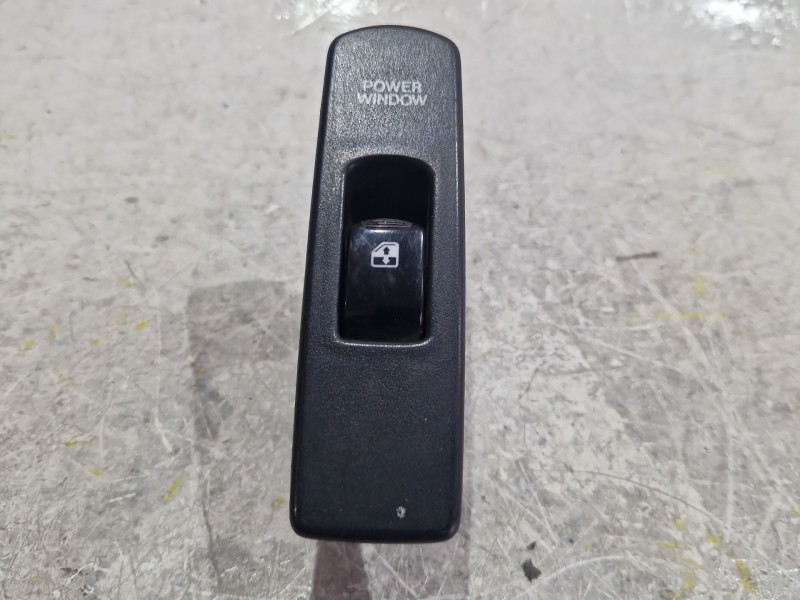 Recambio de mando elevalunas delantero derecho para ssangyong korando (kj) 2.3 tdic 4x4 referencia OEM IAM 96190777  