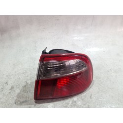 Recambio de piloto trasero derecho para seat toledo ii (1m2) 1.6 referencia OEM IAM 1M5945096B  