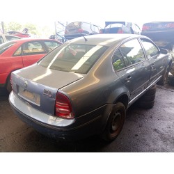 skoda superb i (3u4) del año 2004
