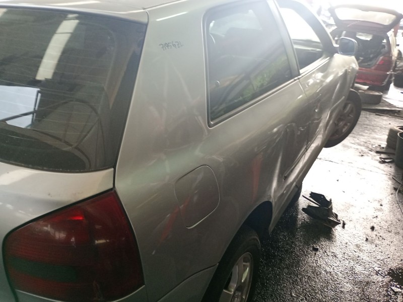 audi a3 (8l1) del año 1996