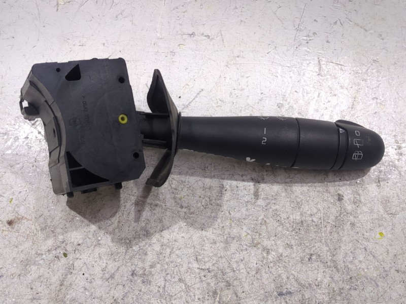 Recambio de mando limpiaparabrisas para nissan kubistar furgoneta (x76) 1.5 dci referencia OEM IAM 8200299869  