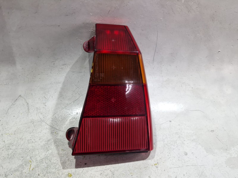 Recambio de piloto trasero derecho para citroën ax (1987) 14 d referencia OEM IAM e95013  