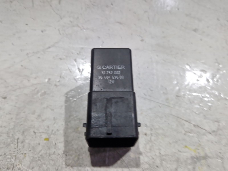 Recambio de caja precalentamiento para peugeot 308 i (4a_, 4c_) 1.6 hdi referencia OEM IAM 9640469680  