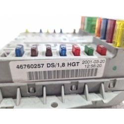 Recambio de caja reles / fusibles para fiat punto (188_) 1.9 ds 60 (188.031, .051, .231, .251) referencia OEM IAM 46760257  
