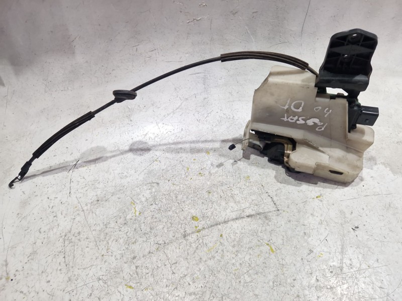 Recambio de cerradura puerta delantera derecha para volkswagen passat b5.5 (3b3) 1.9 tdi 4motion referencia OEM IAM   
