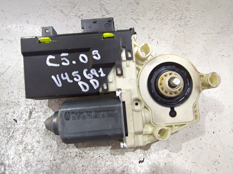 Recambio de motor elevalunas delantero derecho para citroën c5 berlina hdi (dcrhzb, dcrhze) referencia OEM IAM 9648485080  