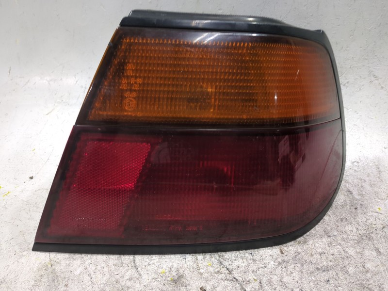 Recambio de piloto trasero derecho para nissan almera i hatchback (n15) 2.0 d referencia OEM IAM   