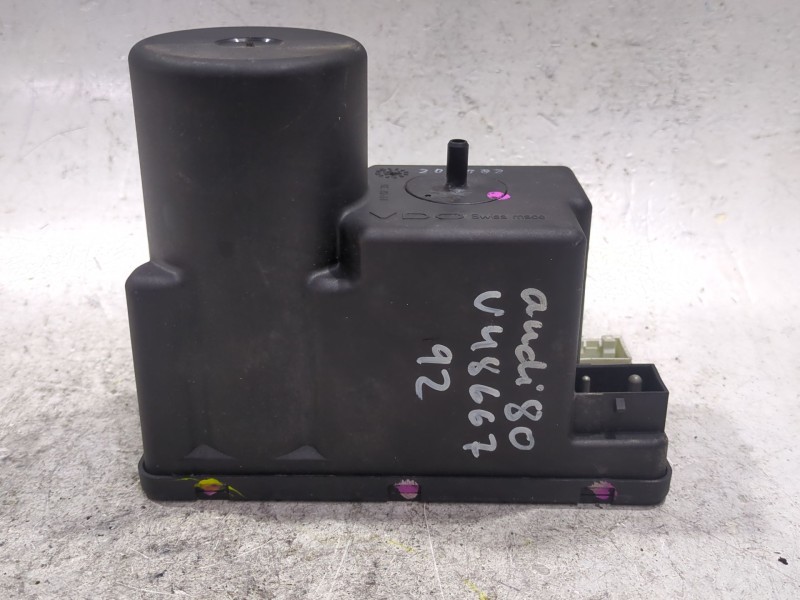 Recambio de compresor cierre centralizado para audi 80 b4 sedán (8c2) 2.8 quattro referencia OEM IAM 4A0862257A  