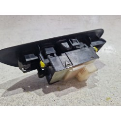 Recambio de mando elevalunas delantero izquierdo para nissan almera i hatchback (n15) 2.0 d referencia OEM IAM   