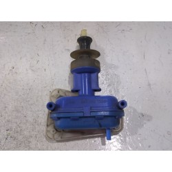 Recambio de motor cierre centralizado trasero derecho para audi 80 b4 sedán (8c2) 2.8 quattro referencia OEM IAM 893862153D  