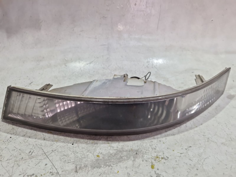 Recambio de piloto delantero derecho para nissan primastar furgoneta (x83) 2.0 dci 90 referencia OEM IAM 8200263356  