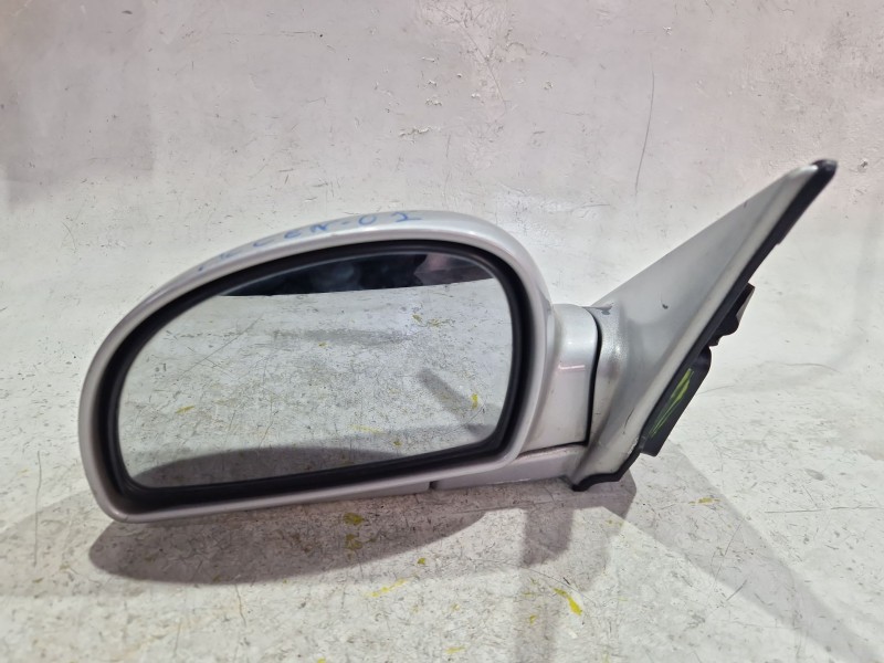 Recambio de retrovisor izquierdo para hyundai accent 1.5 crdi referencia OEM IAM E4012188  