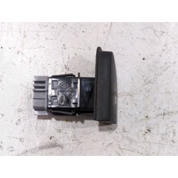 Recambio de boton cierre centralizado para renault clio iv 1.5 dc 90 cv referencia OEM IAM 252103678R  