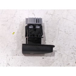 Recambio de boton cierre centralizado para renault clio iv 1.5 dc 90 cv referencia OEM IAM 252103678R  