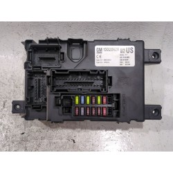 Recambio de caja reles / fusibles para opel corsa d (s07) 1.3 cdti (l08, l68) referencia OEM IAM 13320628  