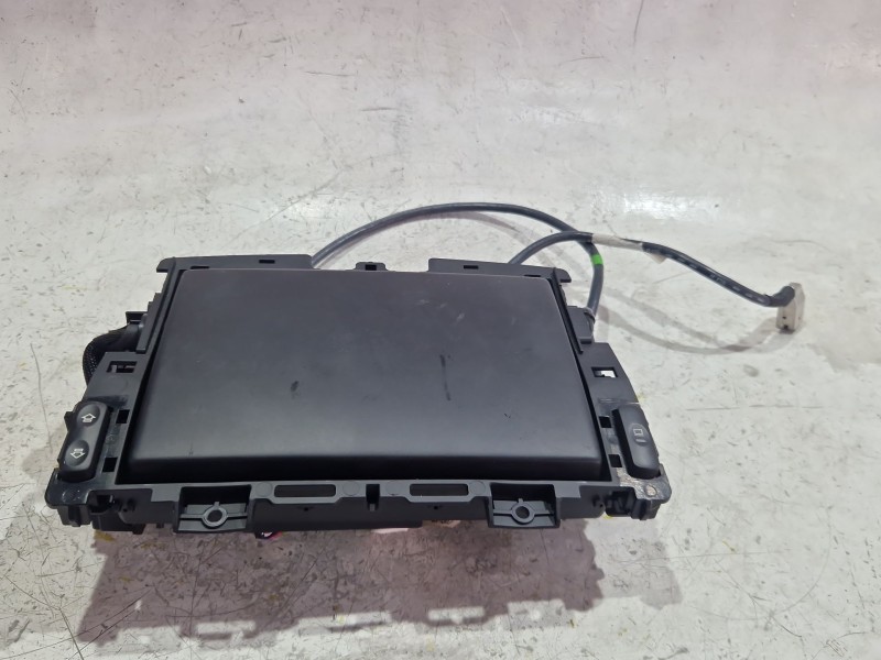 Recambio de pantalla multifuncion para peugeot 5008 (0u_, 0e_) 1.6 hdi referencia OEM IAM 96735367zD  