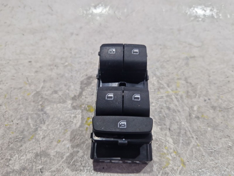 Recambio de mando elevalunas delantero izquierdo para hyundai i20 ii (gb, ib) 1.4 crdi referencia OEM IAM 93571Q0210  