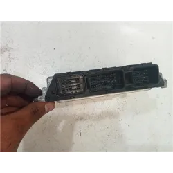 Recambio de centralita inyeccion para mazda 3 berlina (bk)(2003) 2.0 referencia OEM IAM 6M6112A650BA 7TMA  