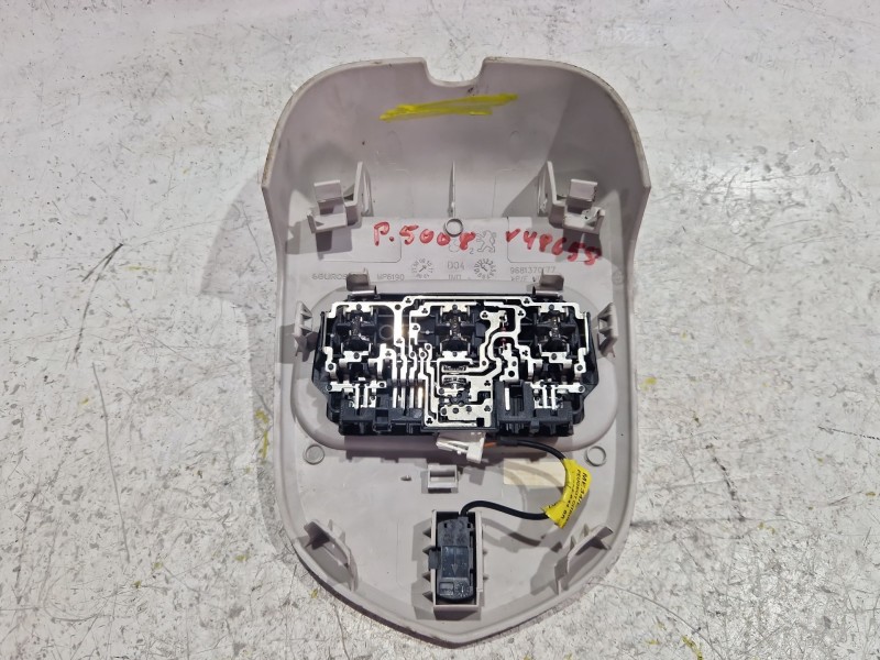 Recambio de luz interior techo para peugeot 5008 (0u_, 0e_) 1.6 hdi referencia OEM IAM 9656164180  