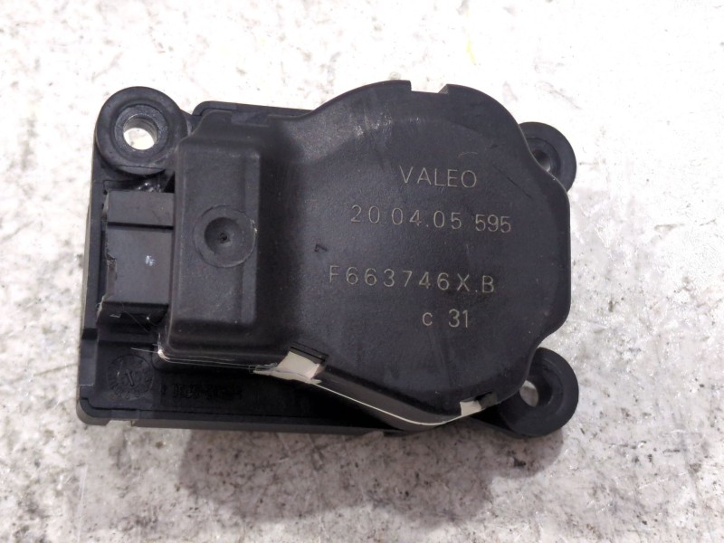 Recambio de motor trampilla calefaccion para peugeot 1007 (km_) 1.4 hdi referencia OEM IAM F663746XB  