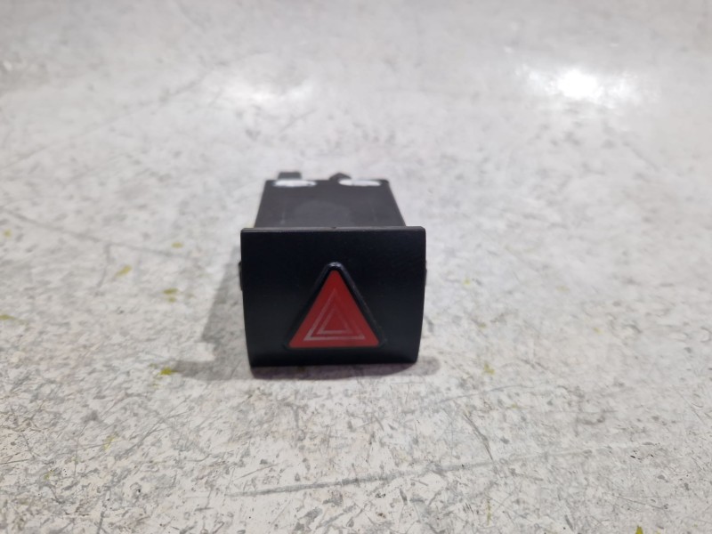 Recambio de boton emergencia para seat leon (1m1) 1.9 tdi referencia OEM IAM 1M0941509B  