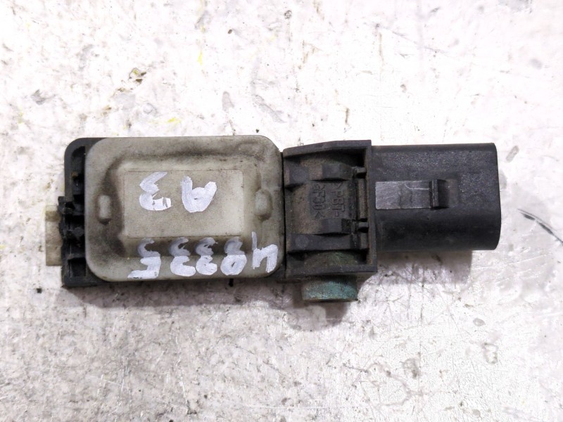 Recambio de sensor para audi a3 (8p1) 1.9 tdi referencia OEM IAM 8E0959651B  