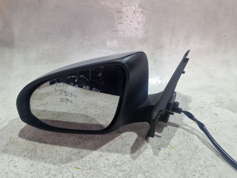 Recambio de retrovisor izquierdo para toyota yaris (_p13_) 1.0 (ksp130_) referencia OEM IAM E4044672  