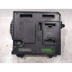 Recambio de caja reles / fusibles para renault megane iii coupé (dz0/1_) 1.9 dci (dz0n, dz0j, dz1j, dz1k) referencia OEM IAM 284