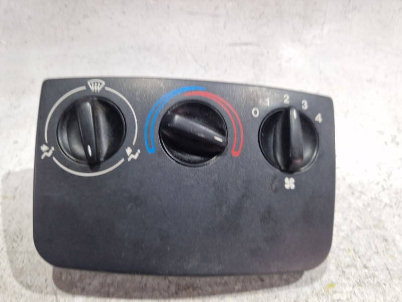 Recambio de mando climatizador para ford fiesta iv (ja_, jb_) 1.8 d referencia OEM IAM 96FP19A522DA  