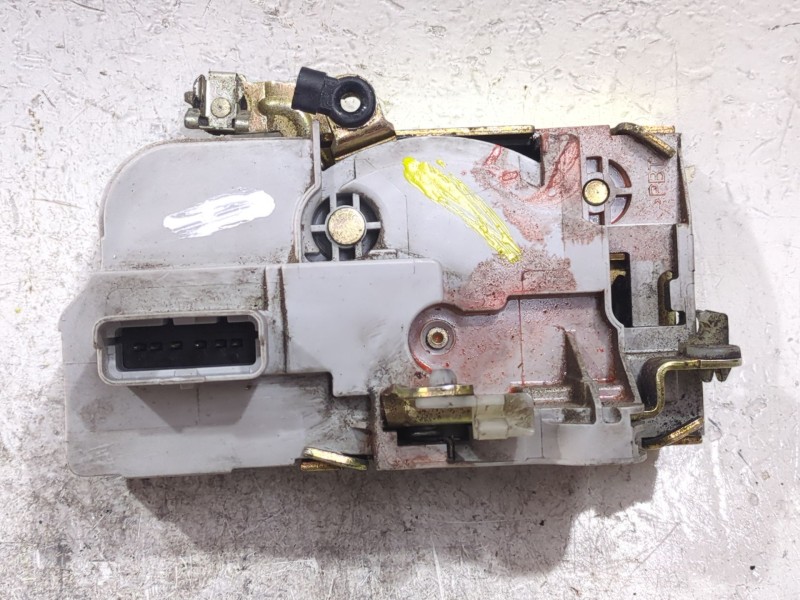 Recambio de cerradura puerta delantera izquierda para peugeot partner furgoneta/monovolumen (5_, g_) 1.6 referencia OEM IAM   