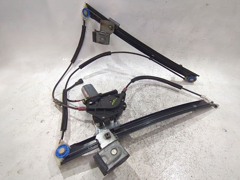 Recambio de mecanismo elevalunas delantero izquierdo para volkswagen polo iii (6n1) 64 1.9 sdi referencia OEM IAM 6N3998801B  