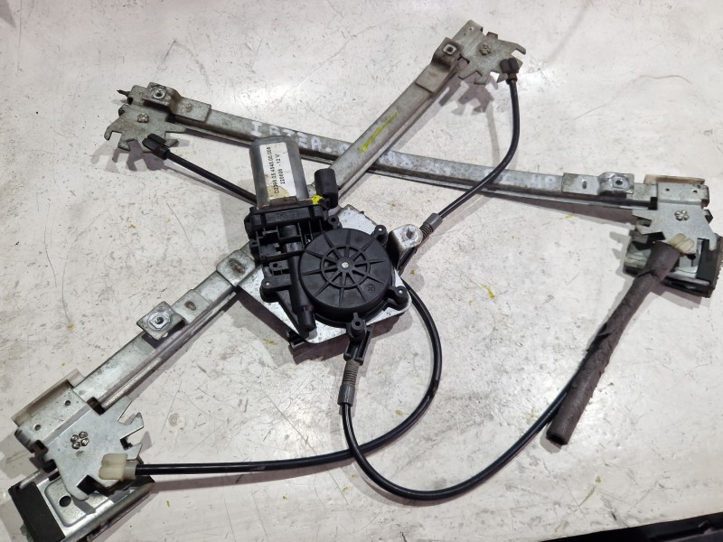 Recambio de mecanismo elevalunas delantero izquierdo para seat ibiza ii (6k1) 1.9 sdi referencia OEM IAM D23980545450008  