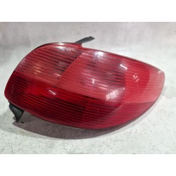 PILOTO TRASERO DERECHO 2531D 