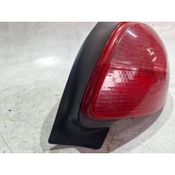 Recambio de piloto trasero derecho para peugeot 206 hatchback (2a/c) 1.9 d referencia OEM IAM 2531D  