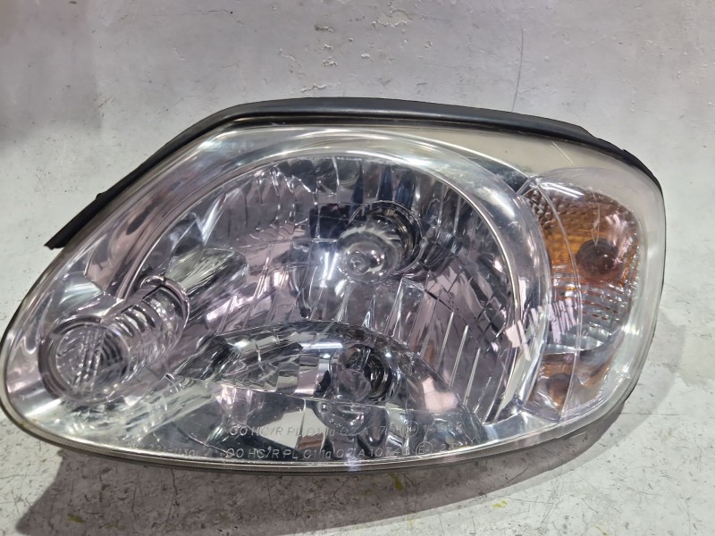 Recambio de faro delantero izquierdo para hyundai accent ii sedán (lc) 1.3 referencia OEM IAM P21WAMBER  